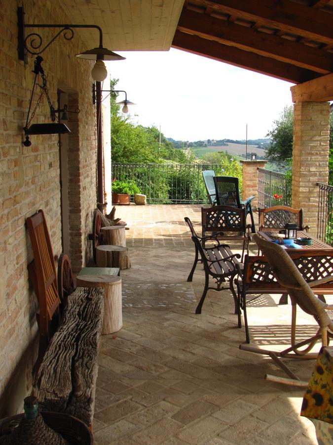 Agriturismo Bacchiocchi Bed and Breakfast Orciano di Pesaro Exteriör bild